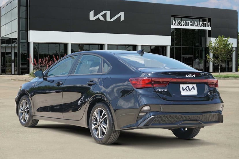 2024 Kia Forte - Image 3