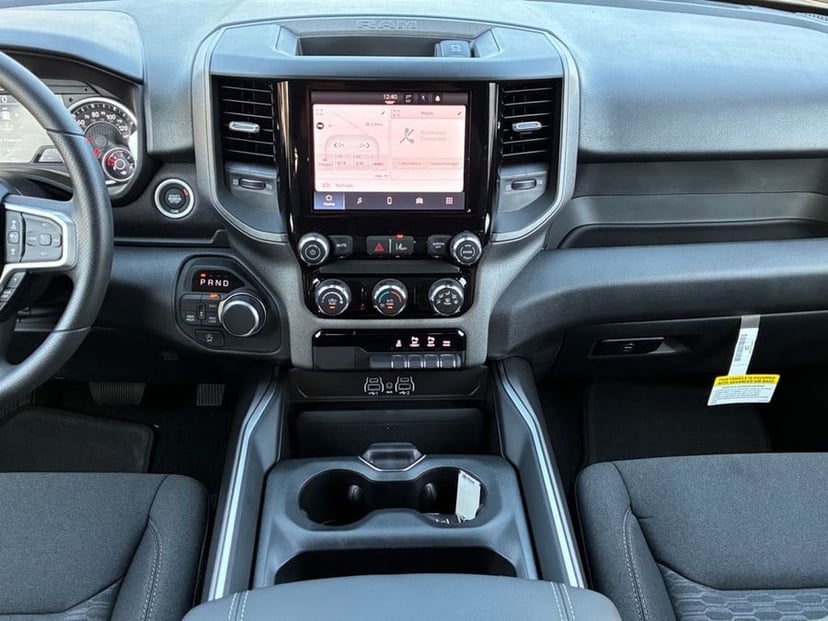 2027 Ram 1500 - Image 3