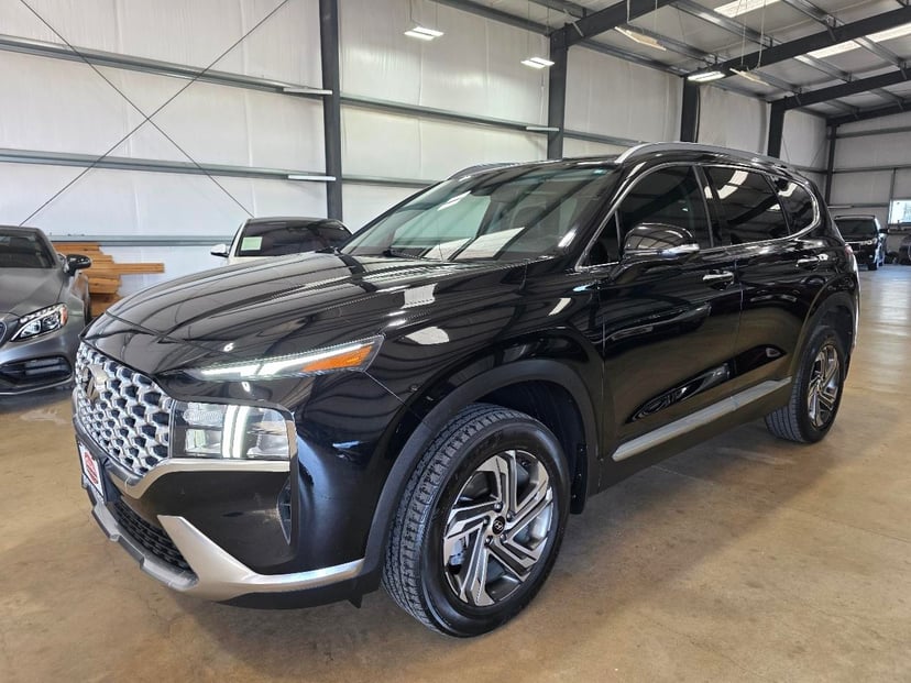 2023 Hyundai Santa Fe - Image 1