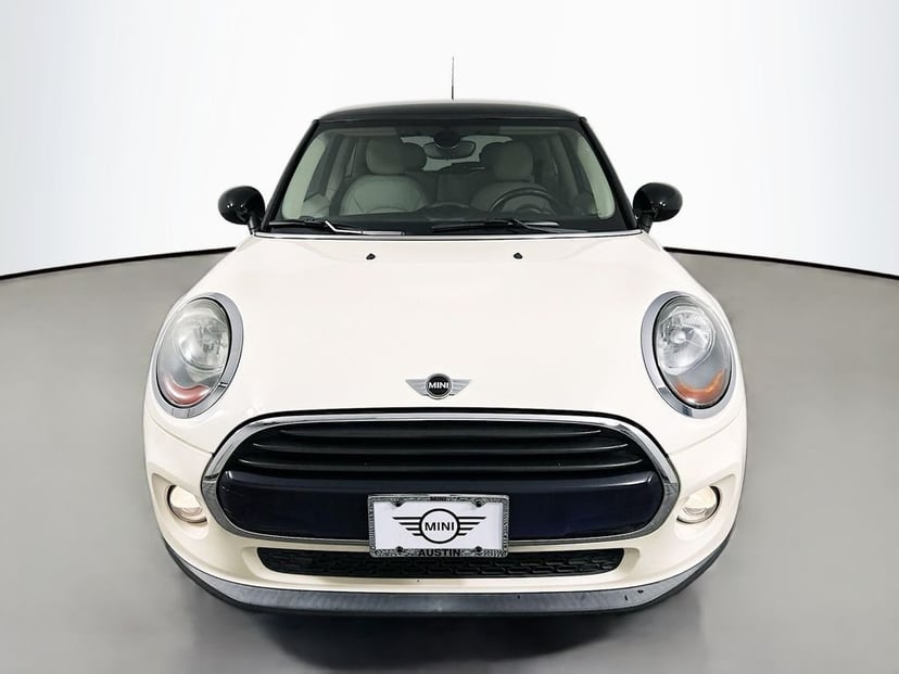 2016 MINI Cooper Base 2D Hatchback White - Image 3