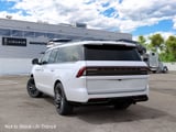 2027 Lincoln Navigator - Preview 8