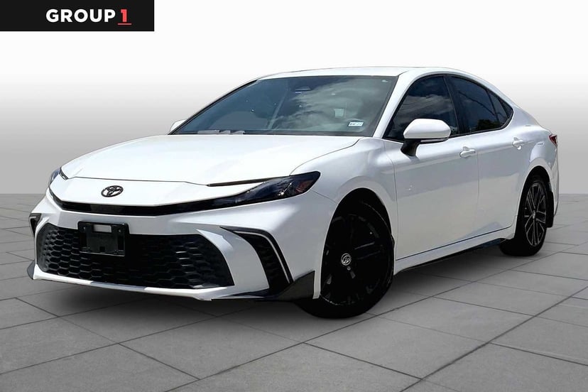 2025 Toyota Camry - Image 2