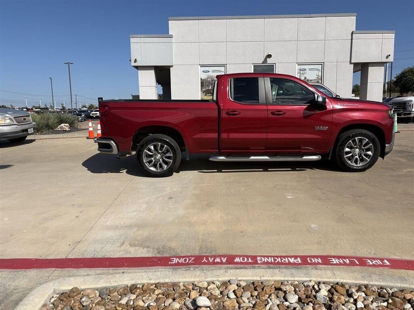 2019 Chevrolet Silverado 1500 - Image 1