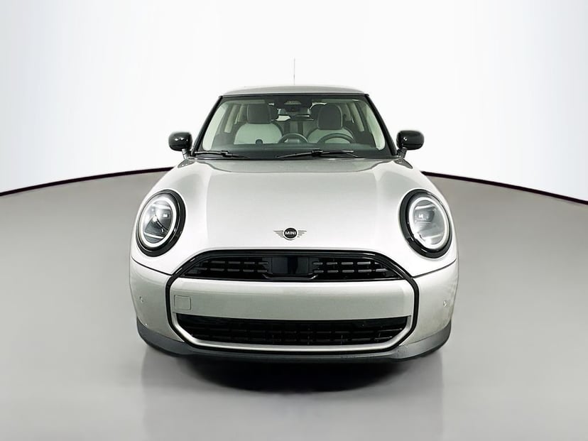2025 MINI Hardtop - Image 1