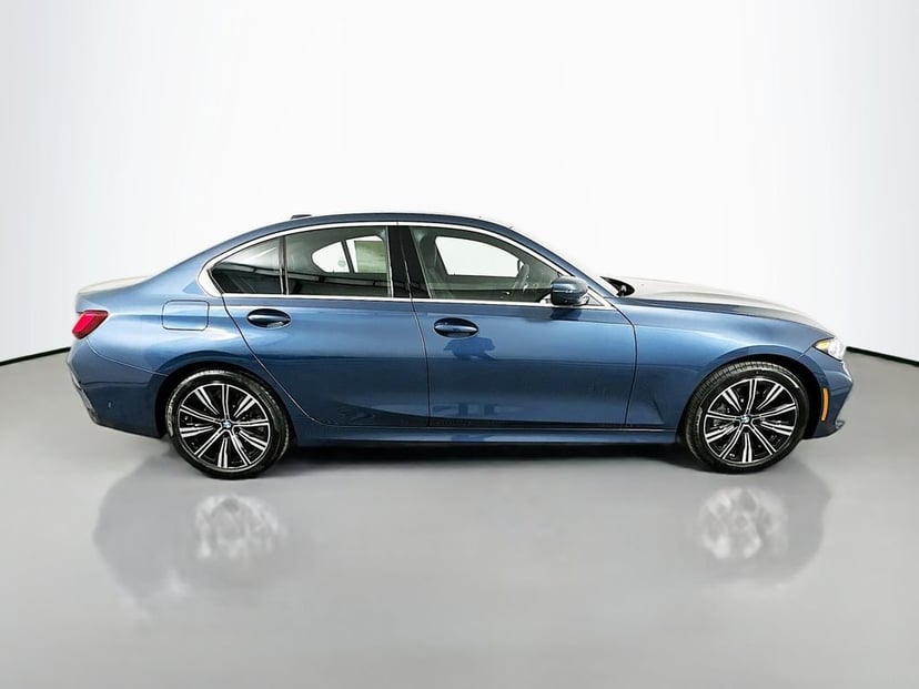 2026 BMW 3 Series - Image 3