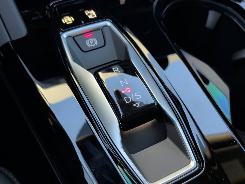 2025 Audi Q5 - Image 25