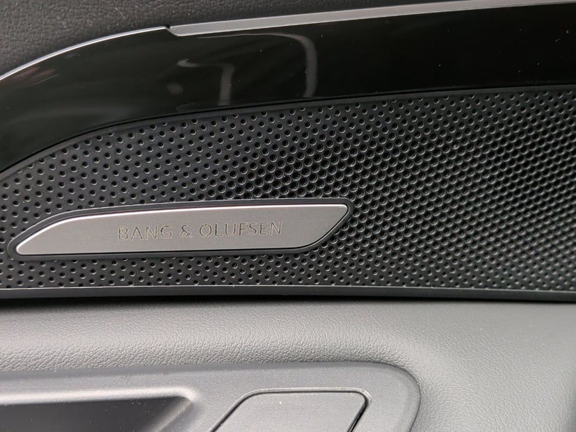 2025 Audi Q5 - Image 27
