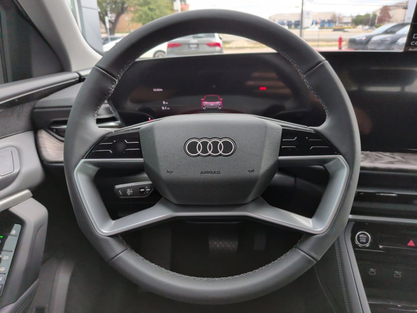 2025 Audi Q5 - Image 17