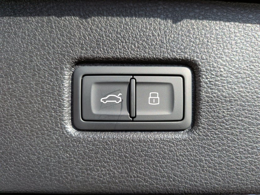 2026 Audi Q7 - Image 37