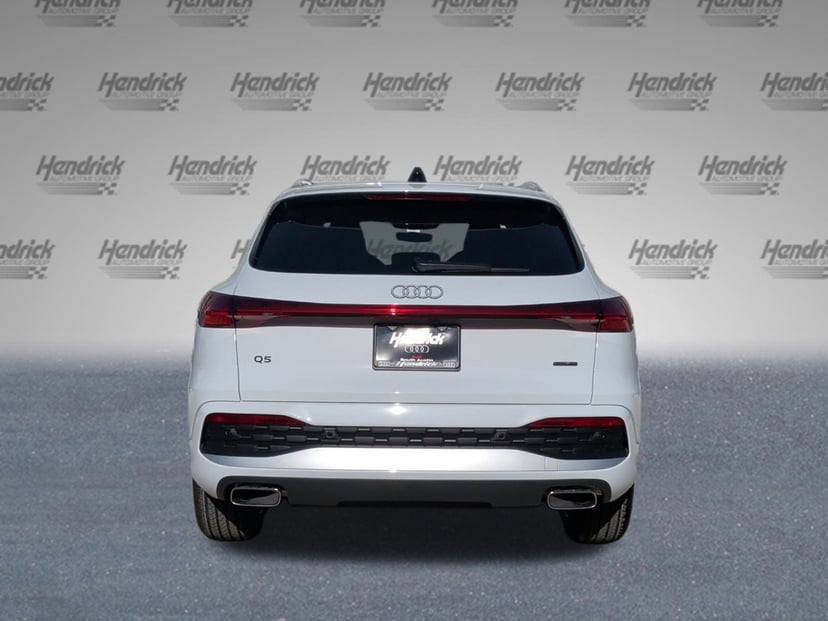 2025 Audi Q5 - Image 6