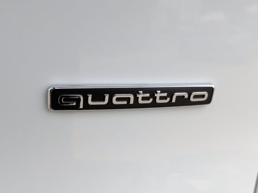 2025 Audi Q5 - Image 12