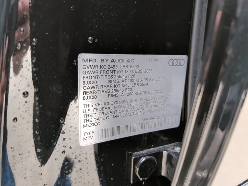 2025 Audi Q5 - Image 34