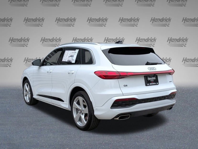 2025 Audi Q5 - Image 5