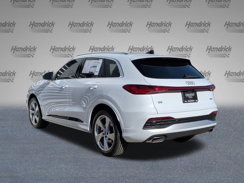 2025 Audi Q5 - Image 5