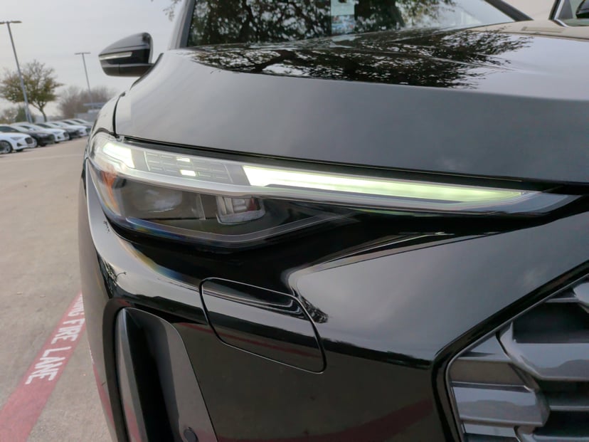 2025 Audi Q5 - Image 9