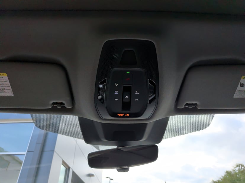 2025 Audi Q5 - Image 27