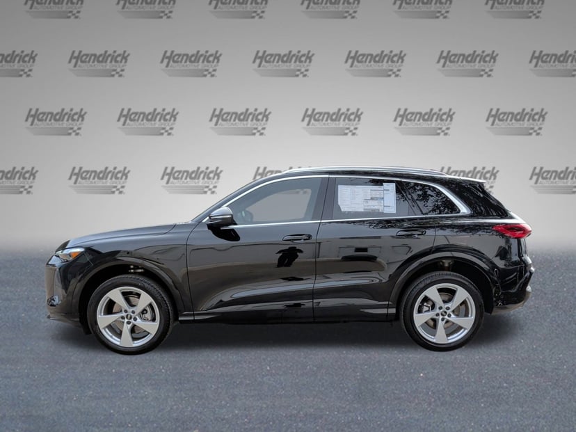 2025 Audi Q5 - Image 4
