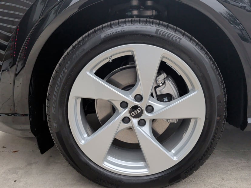 2025 Audi Q5 - Image 34