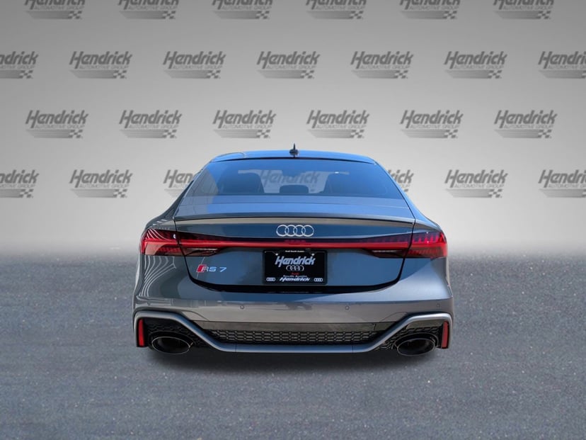 2025 Audi RS 7 - Image 6