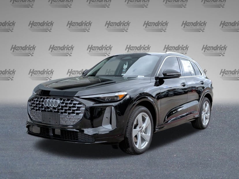 2025 Audi Q5 - Image 3