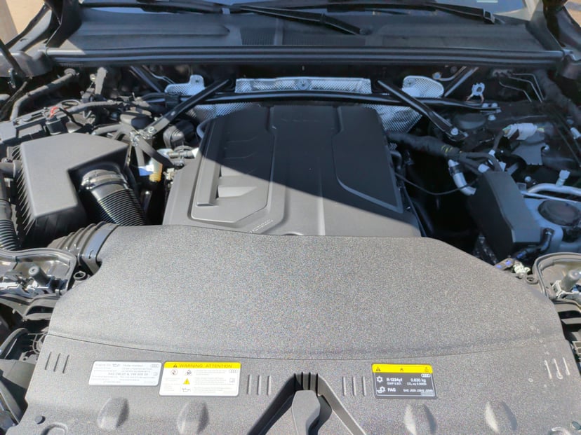 2025 Audi Q5 - Image 34