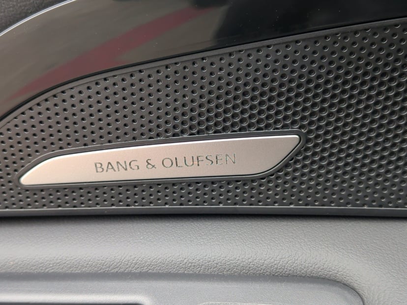 2025 Audi Q5 - Image 27