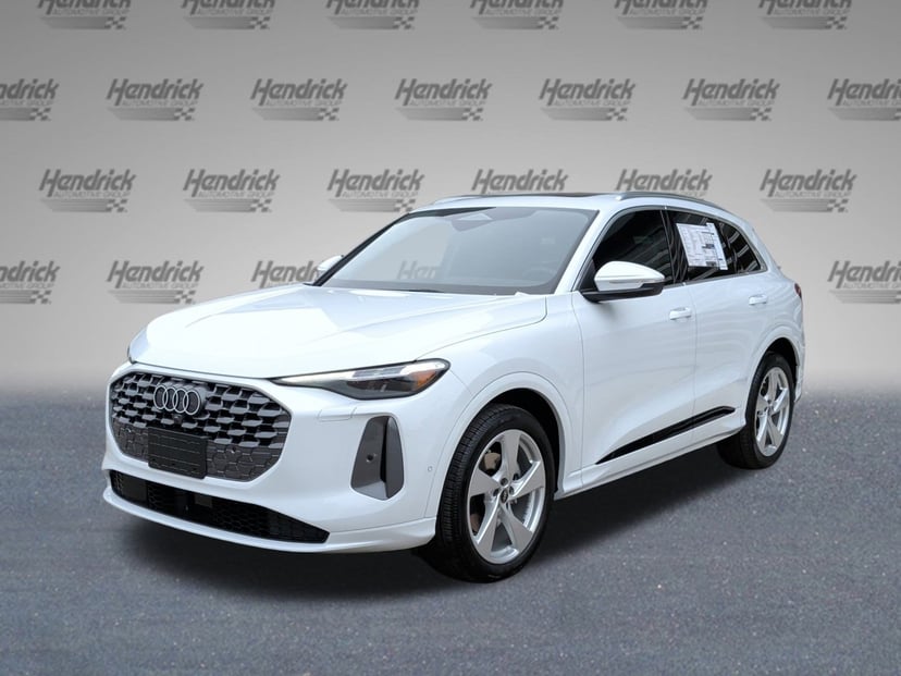 2025 Audi Q5 - Image 3