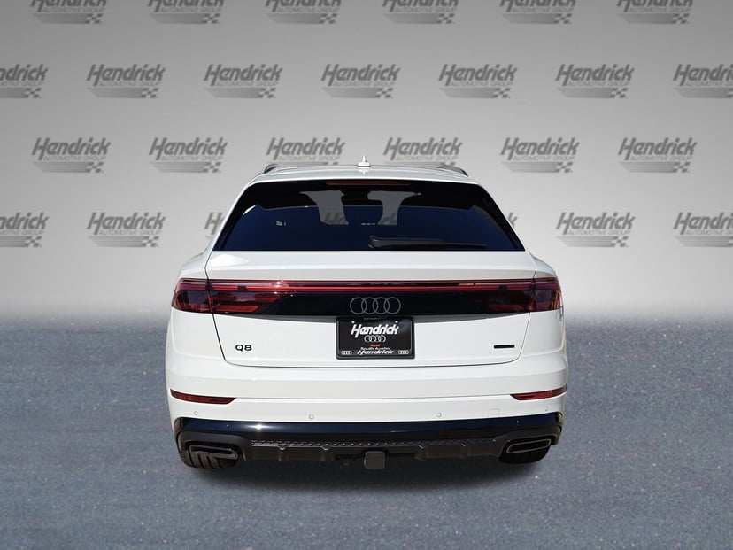 2025 Audi Q8 - Image 6