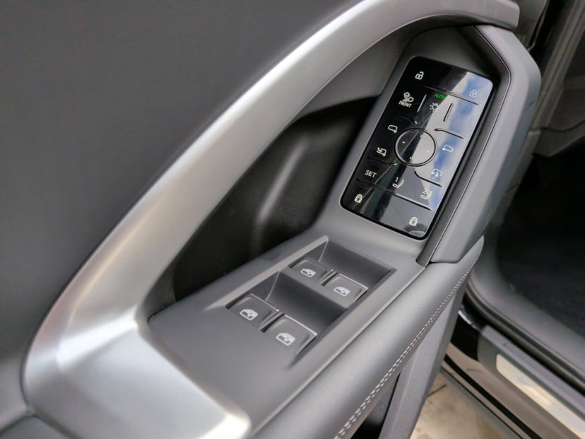 2025 Audi Q5 - Image 12