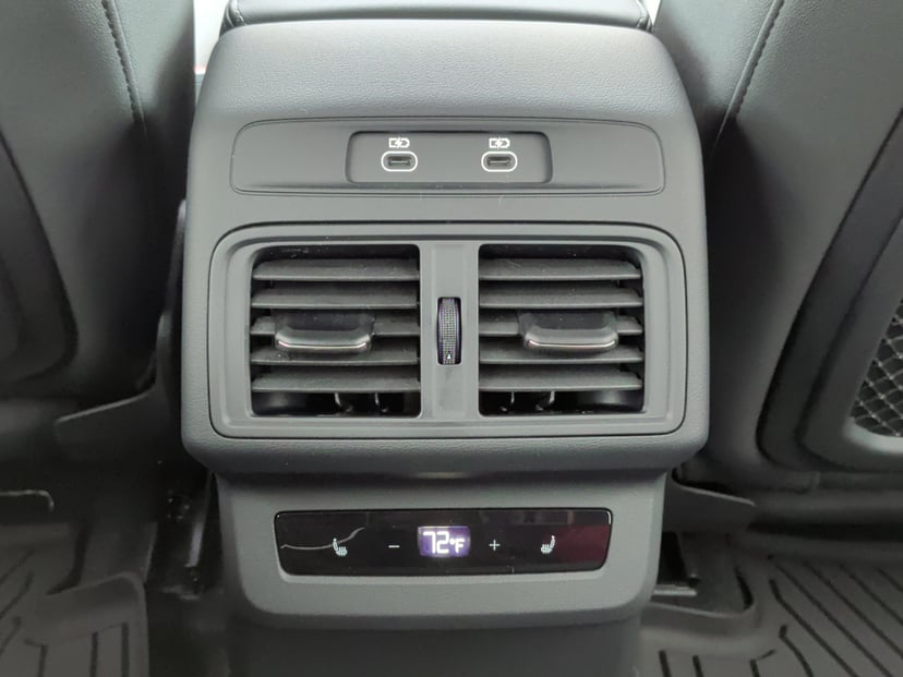 2025 Audi Q5 - Image 19