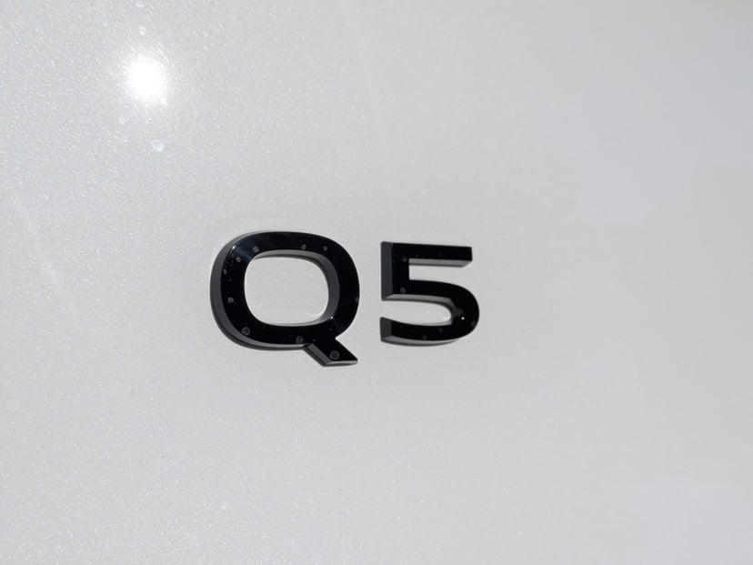 2025 Audi Q5 - Image 11