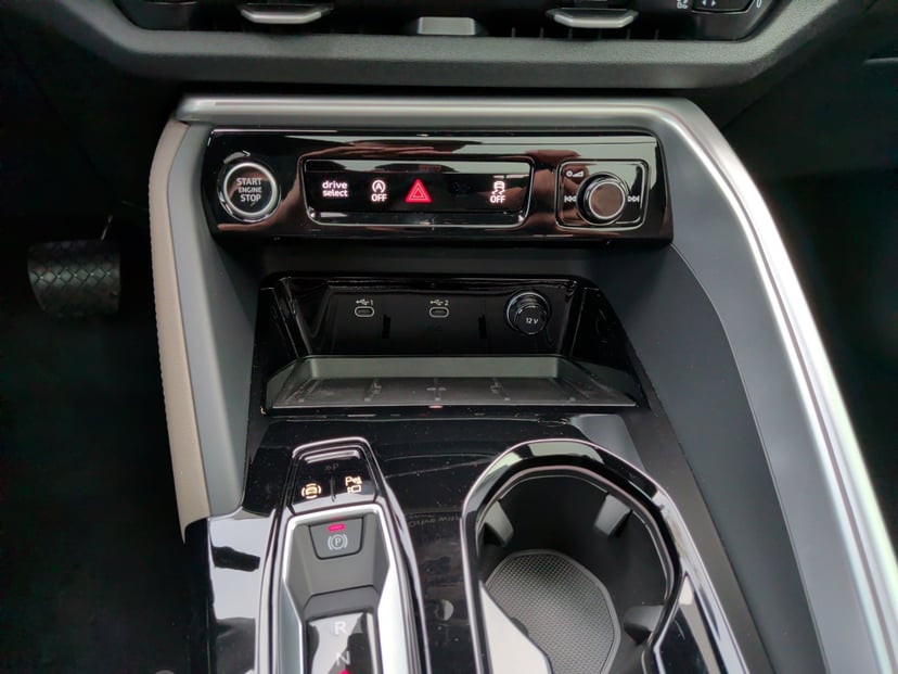 2025 Audi Q5 - Image 30