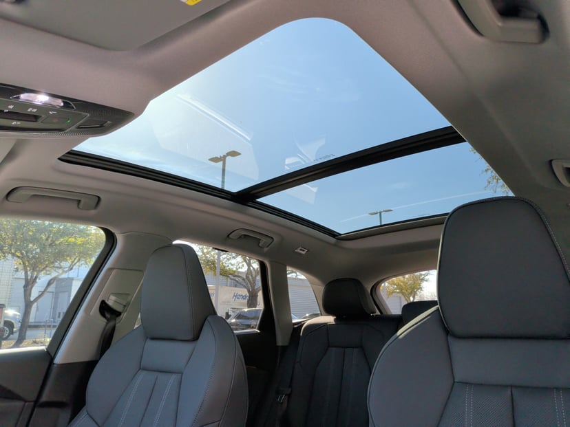 2025 Audi Q5 - Image 28