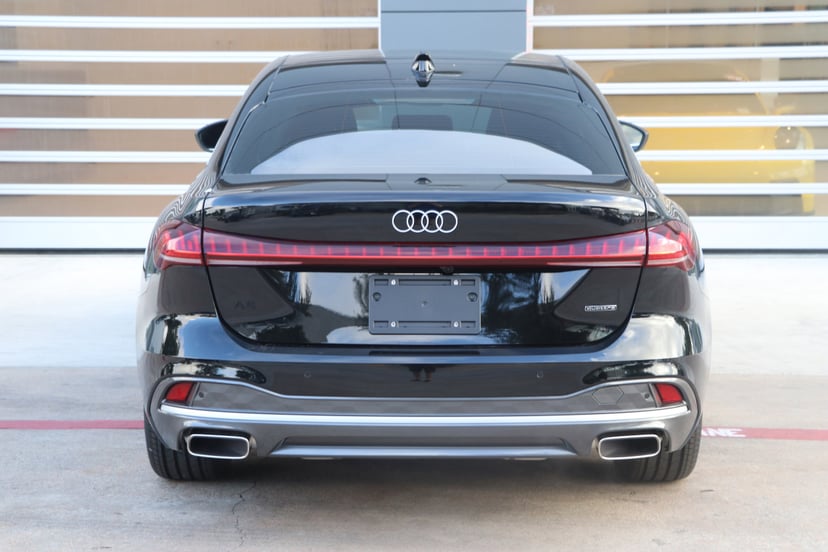 2025 Audi A5 - Image 10