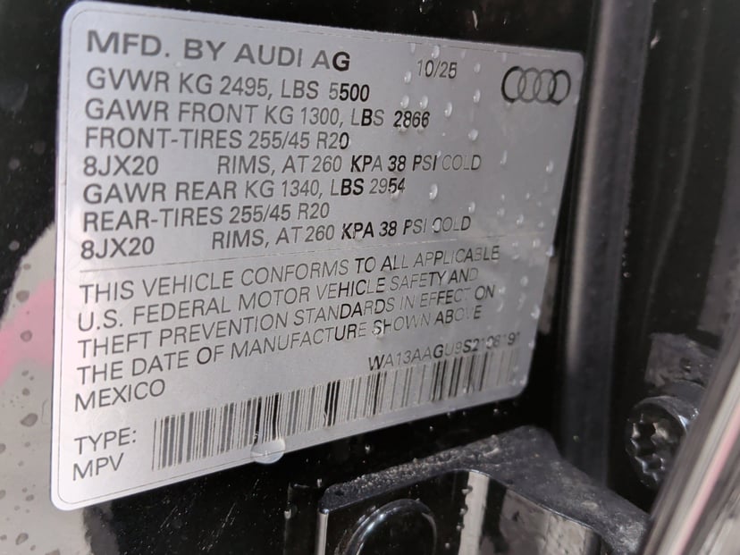 2025 Audi Q5 - Image 36