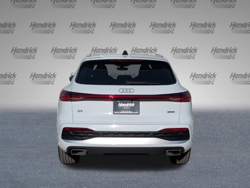 2025 Audi Q5 - Image 6