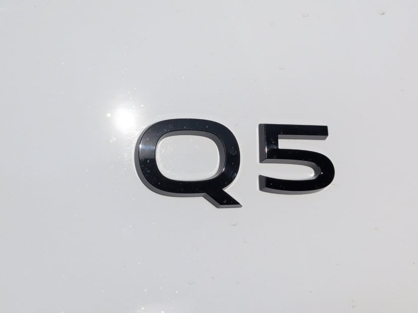 2025 Audi Q5 - Image 11