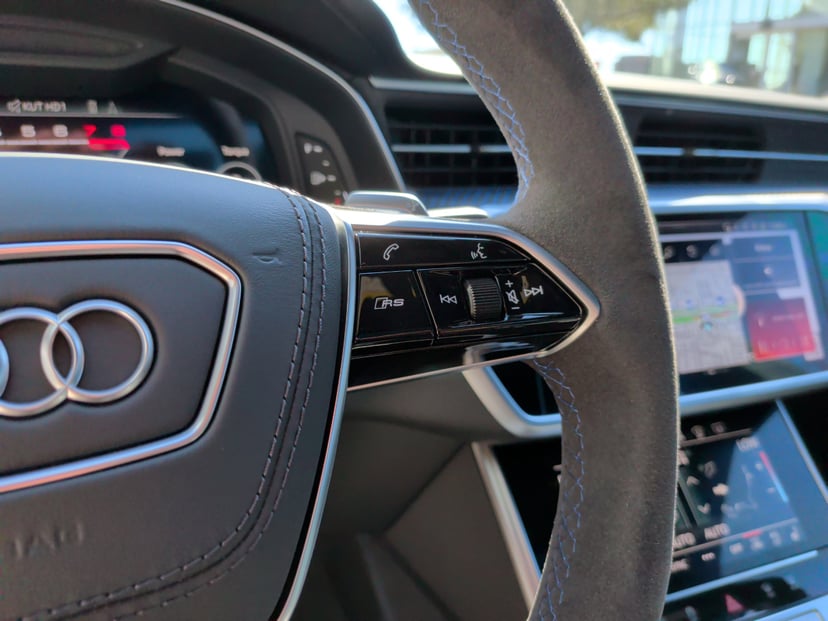 2025 Audi RS 7 - Image 20
