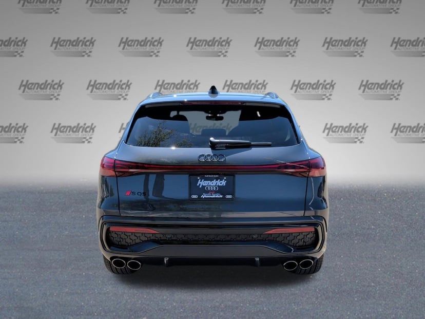 2025 Audi SQ5 - Image 6
