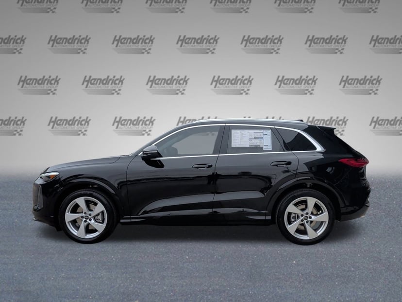 2025 Audi Q5 - Image 4