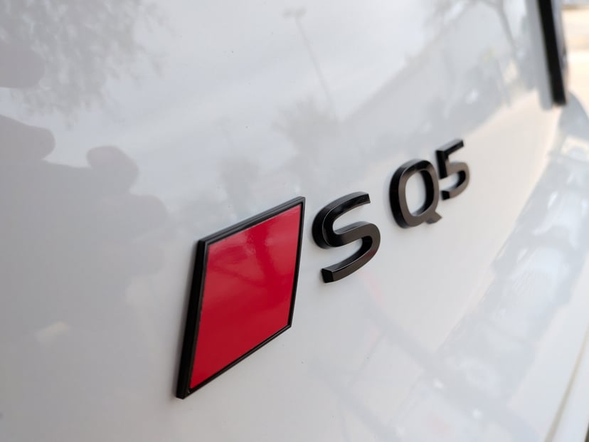2025 Audi SQ5 - Image 35