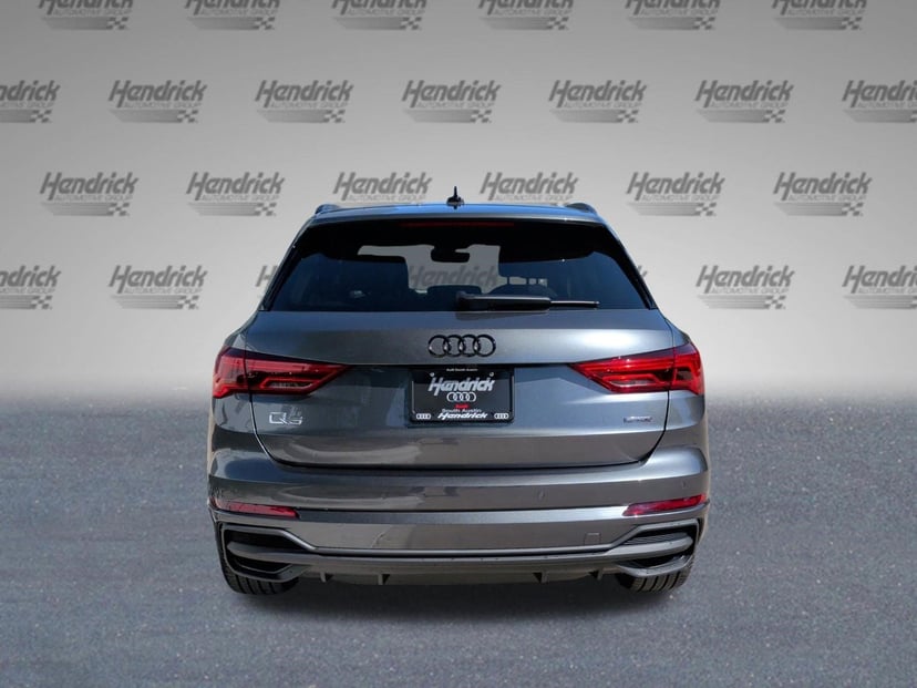 2025 Audi Q3 - Image 6