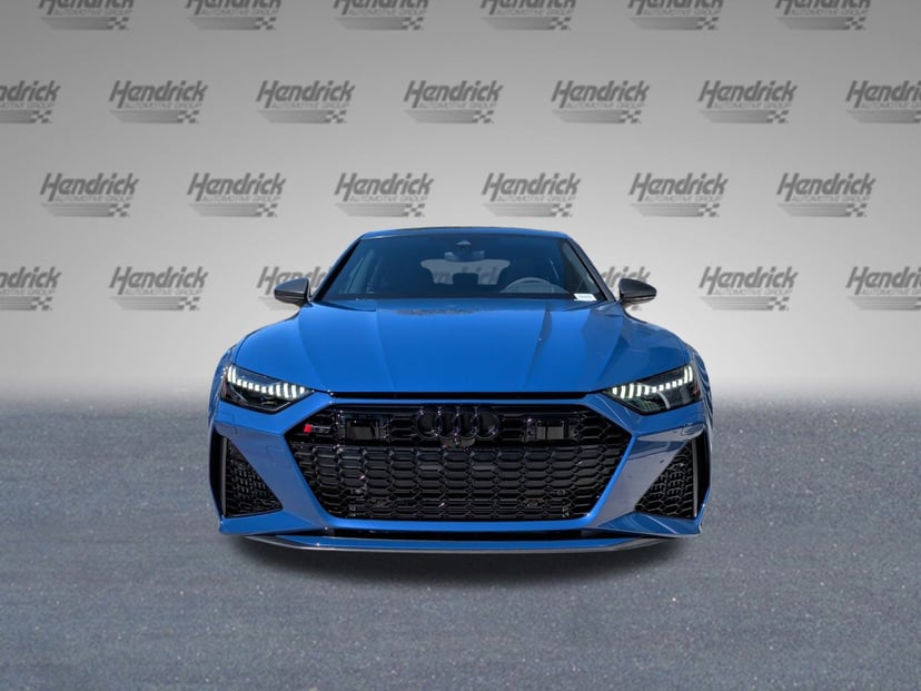 2025 Audi RS 7 - Image 2