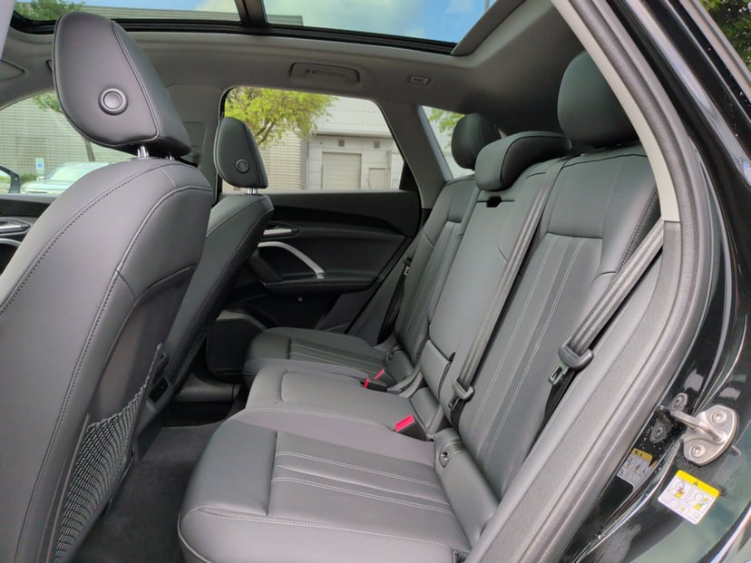 2025 Audi Q5 - Image 30