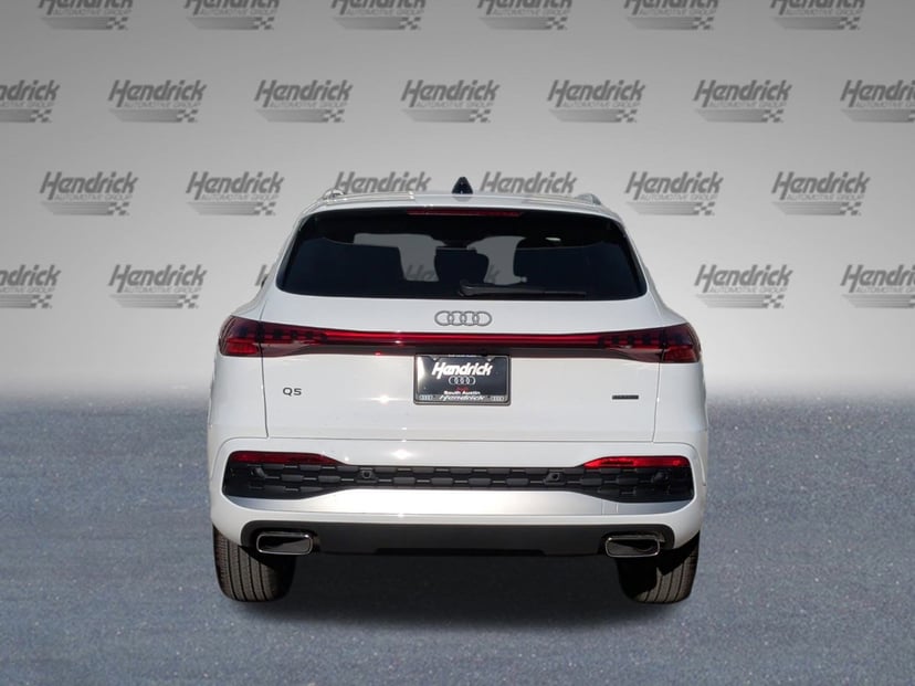 2025 Audi Q5 - Image 6