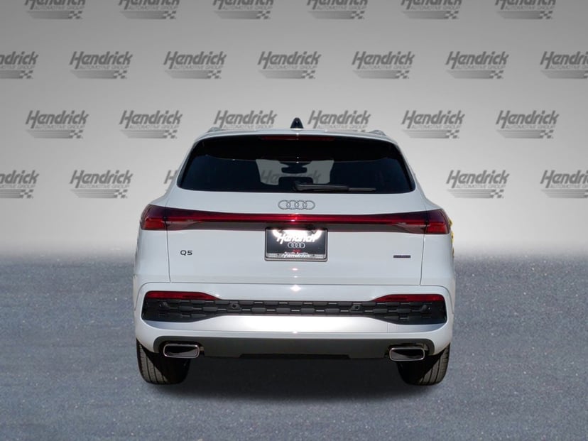 2025 Audi Q5 - Image 6