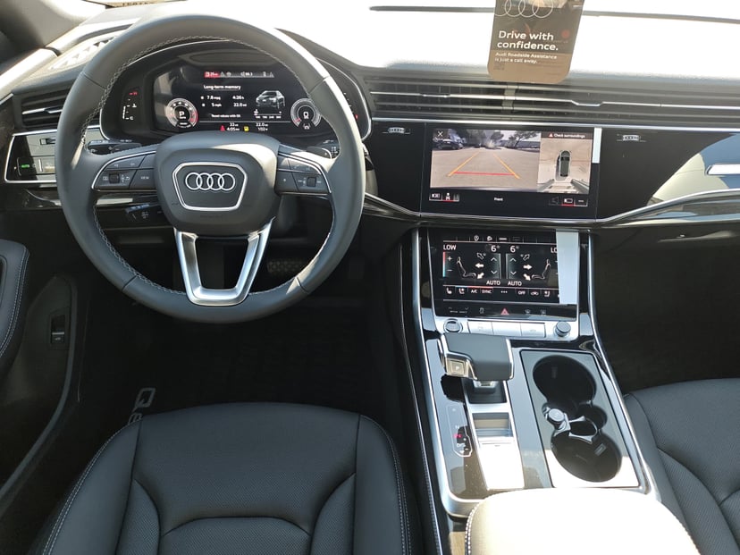 2025 Audi Q8 - Image 15
