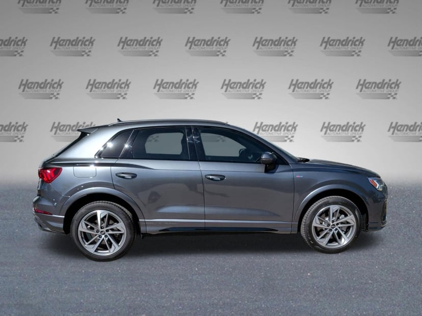 2025 Audi Q3 - Image 8