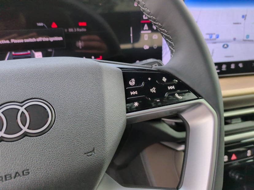 2025 Audi Q5 - Image 20