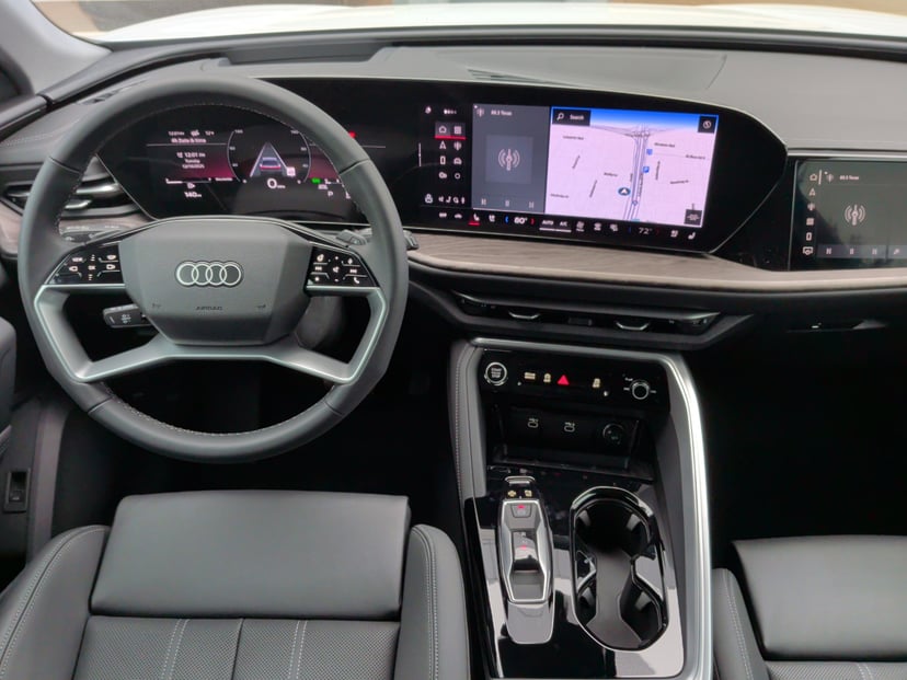 2025 Audi Q5 - Image 17